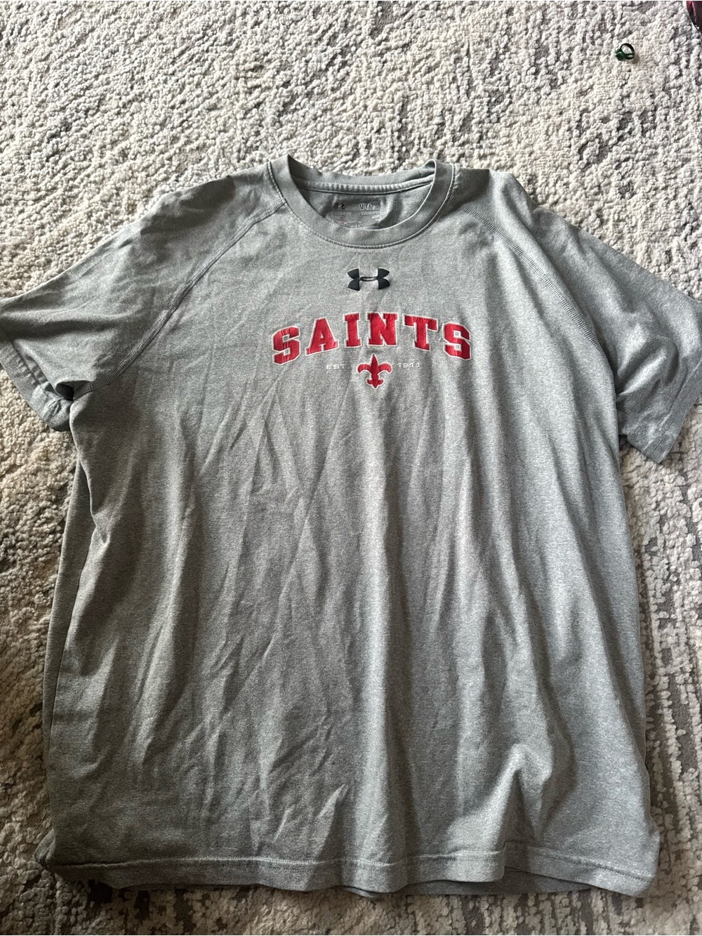 Under Armour Gray Performance Saints Graphic Tee
